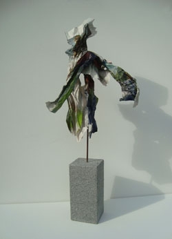 http://die-zeit-art.de/files/gimgs/th-12_Willi Mayerhofer DIE ZEIT skulptural 7-2015 (31)250px.jpg
